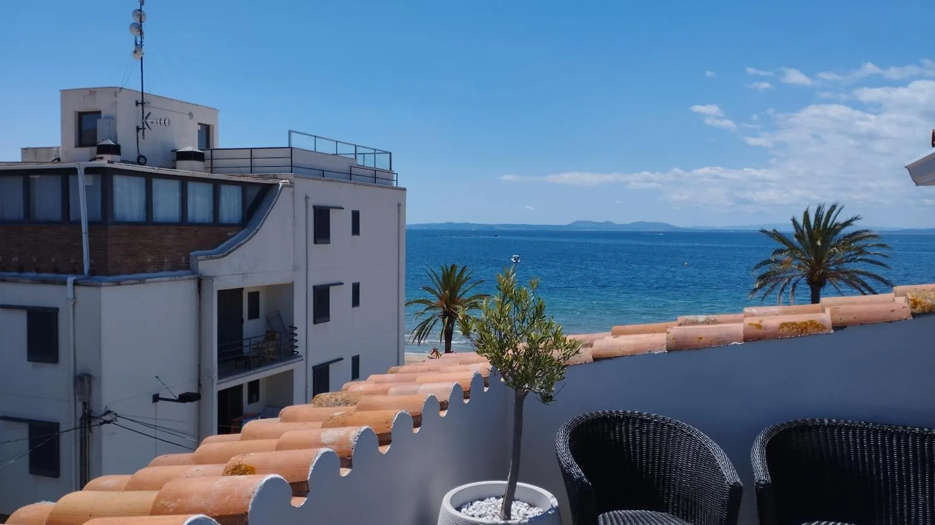 Atico Rhodes Playa Roses Lejlighed